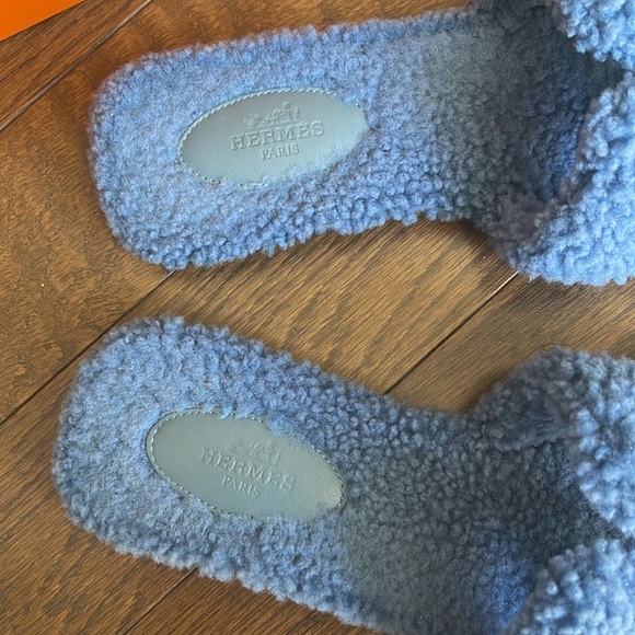 Hermes Shearing Oran Slide - Picture 3 of 7